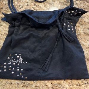 🎉Volcom super soft scrunch close bag